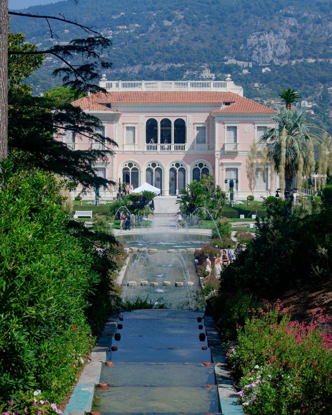 luxury celebrity villa france